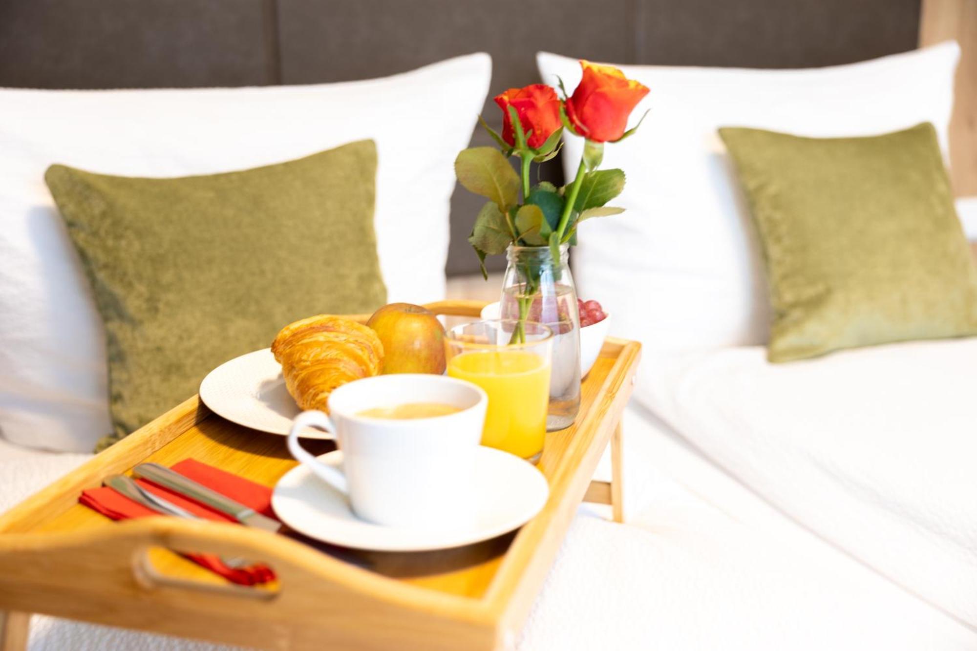 Appartementdeluxe Steiert - Near Europa Park - Rulantica - Spacious - Fully Equipped Kitchen - Private Garden - Free Parking - Pet Friendly Schwanau Bagian luar foto